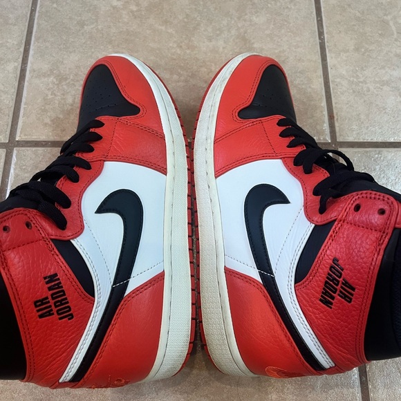 Nike Air Jordan 1 Retro Hi Rare Air Max Orange Mens Size 9 US 332550-800 CLEAN!! - Picture 6 of 8